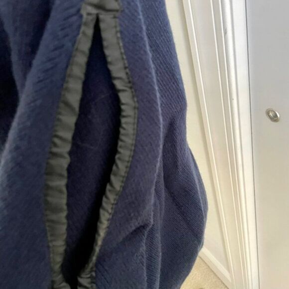 New York and Company Navy Blue Sweater Cape Poncho Turtleneck Top Size S/M - Picture 6 of 7